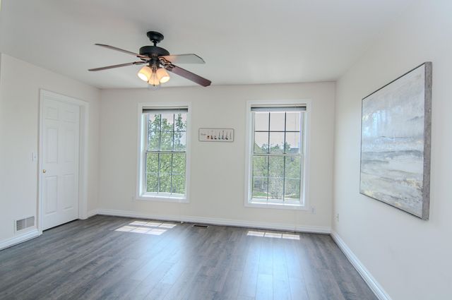 45587 N Stonewood Road, Canton Twp, MI 48187