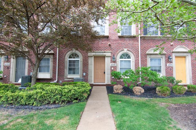 45587 N Stonewood Road, Canton Twp, MI 48187