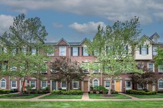 45587 N Stonewood Road, Canton Twp, MI 48187