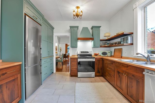 1812 S Lincoln Street, Denver, CO 80210