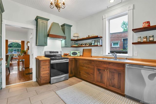 1812 S Lincoln Street, Denver, CO 80210