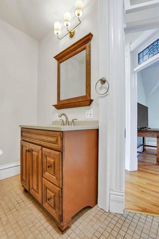 1812 S Lincoln Street, Denver, CO 80210