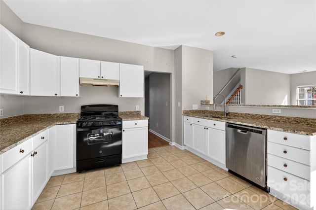 1906 Decatur Court, Charlotte, NC 28213