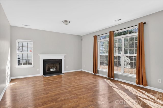 1906 Decatur Court, Charlotte, NC 28213