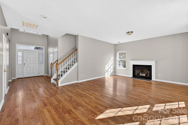 1906 Decatur Court, Charlotte, NC 28213