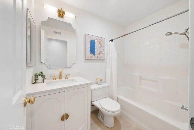 15 Via Floria, Rancho Santa Margarita, CA 92688