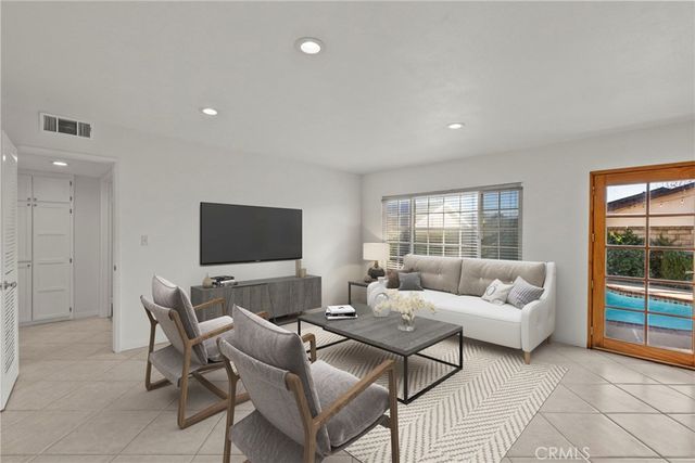 25550 Old Course Way, Valencia, CA 91355