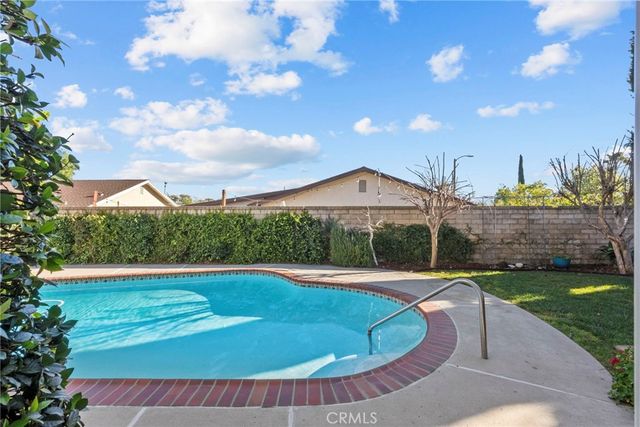 25550 Old Course Way, Valencia, CA 91355