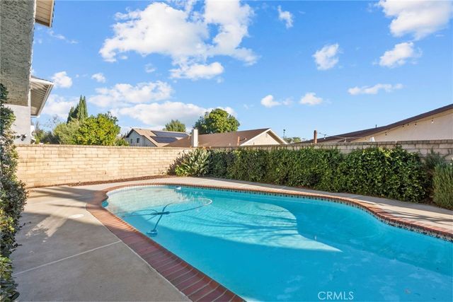 25550 Old Course Way, Valencia, CA 91355