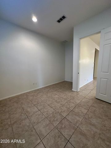 991 E HOLLAND PARK Drive, Gilbert, AZ 85297