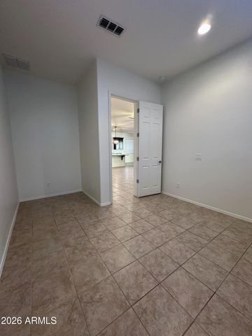 991 E HOLLAND PARK Drive, Gilbert, AZ 85297