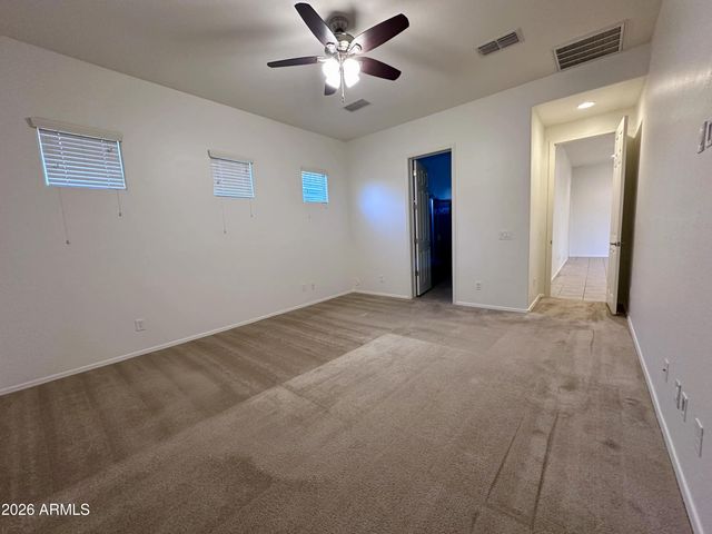 991 E HOLLAND PARK Drive, Gilbert, AZ 85297