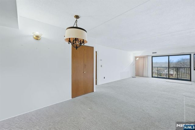 521 Piermont 502, River Vale, NJ 07675