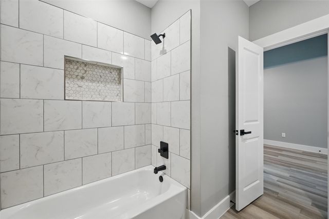 2734 W Washington Street, Denison, TX 75020