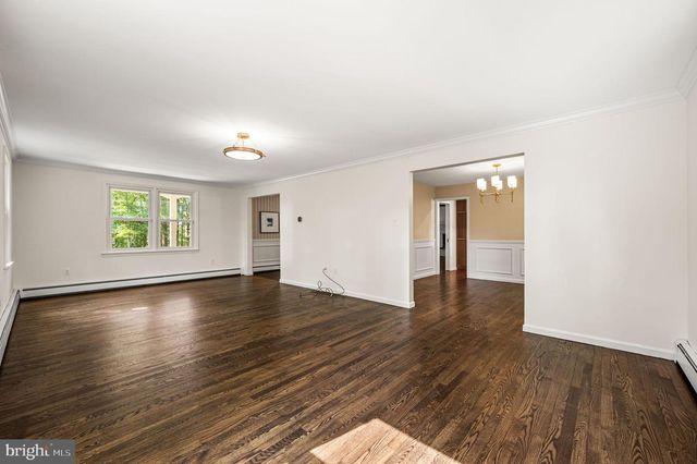 2090 UNION HILL RD, Malvern, PA 19355