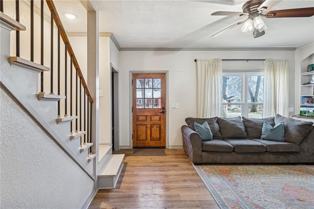 622 Oak Street, Wellsville, KS 66092