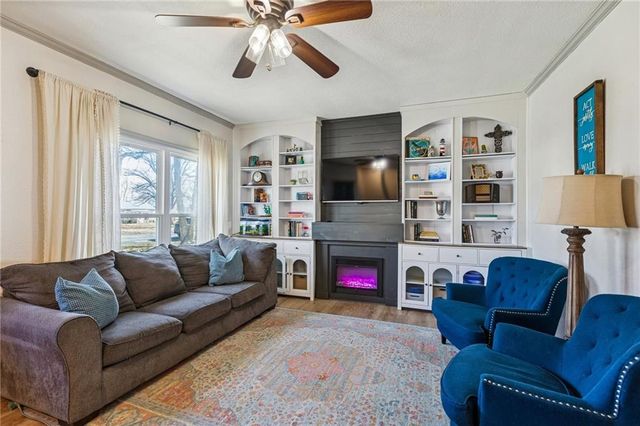 622 Oak Street, Wellsville, KS 66092