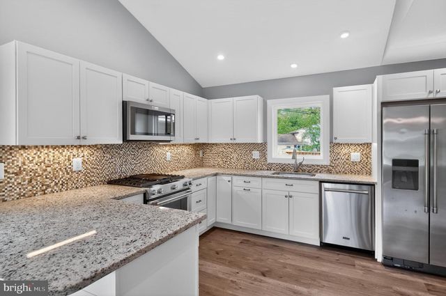 416 SUDBURY RD, Linthicum Heights, MD 21090