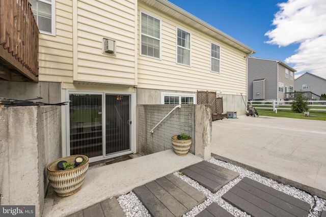231 RIDING PATH DR, Clayton, DE 19938