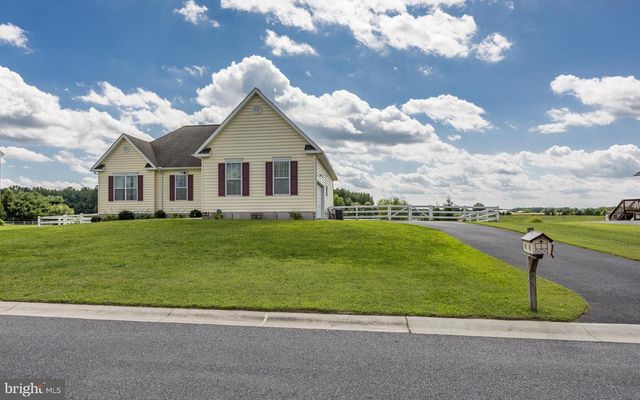 231 RIDING PATH DR, Clayton, DE 19938