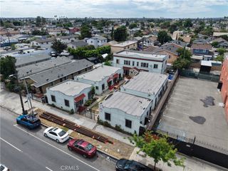 6325 S Figueroa Street, Los Angeles, CA 90003