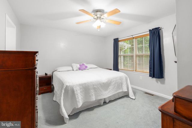 8329 DELEGATE DR, King George, VA 22485