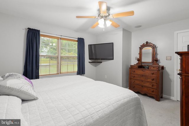 8329 DELEGATE DR, King George, VA 22485