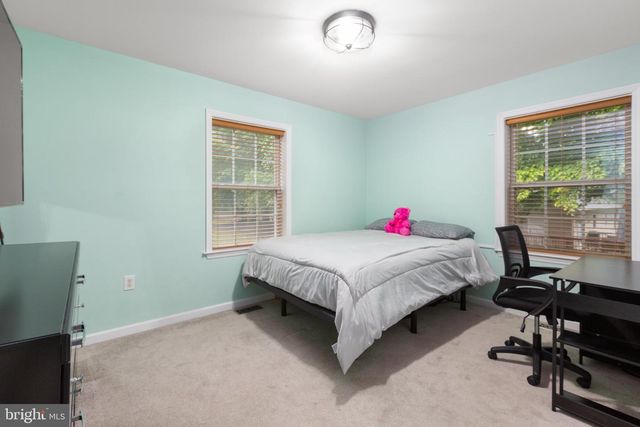 8329 DELEGATE DR, King George, VA 22485