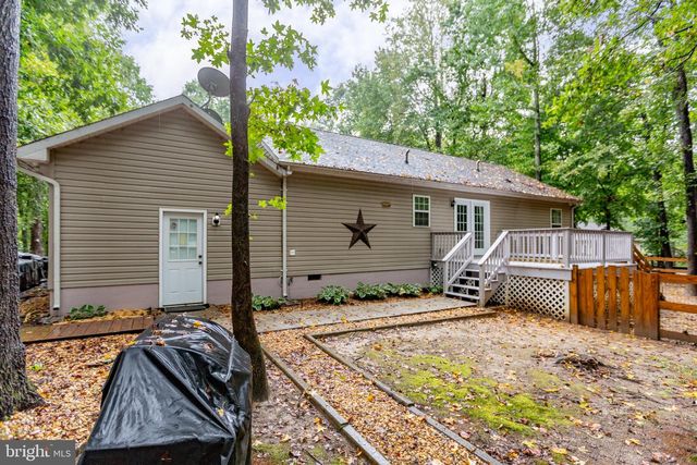 8329 DELEGATE DR, King George, VA 22485