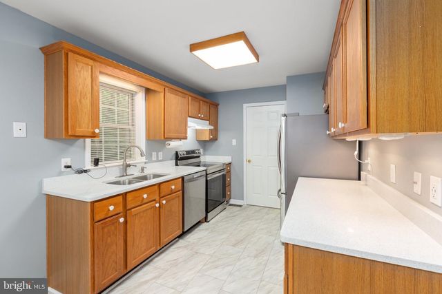 8329 DELEGATE DR, King George, VA 22485