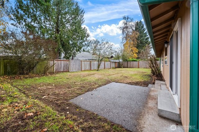 9716 73rd Street SW, Lakewood, WA 98498