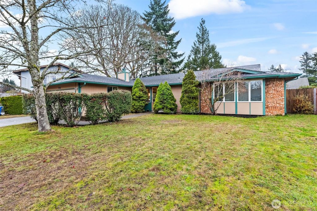 9716 73rd Street SW, Lakewood, WA 98498