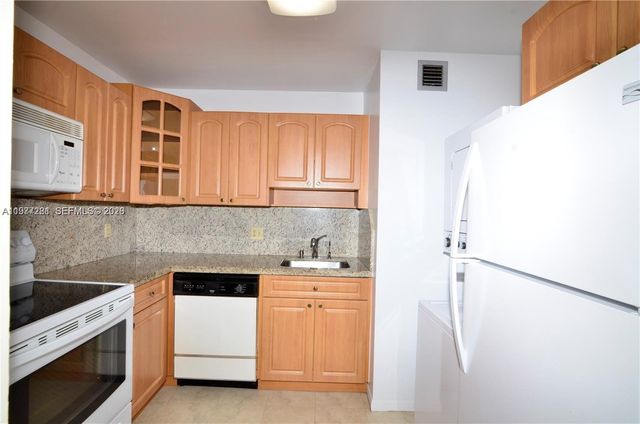 7985 SW 86th St 432, Miami, FL 33143