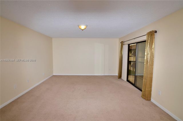 7985 SW 86th St 432, Miami, FL 33143