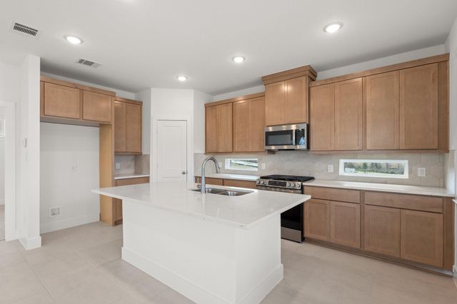 1215 Shaded Rock Drive, Missouri City, TX 77459