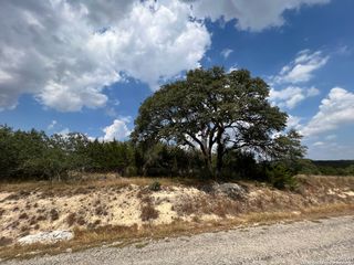 113 Daniel Jackson, Blanco, TX 78606