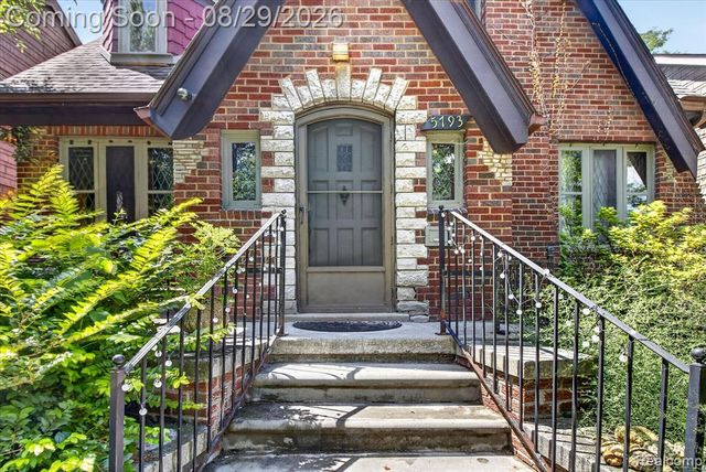 5793 Grayton Street, Detroit, MI 48224