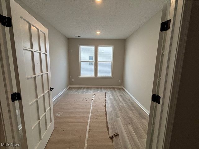 8304 Clydesdale Drive, Mentor, OH 44060