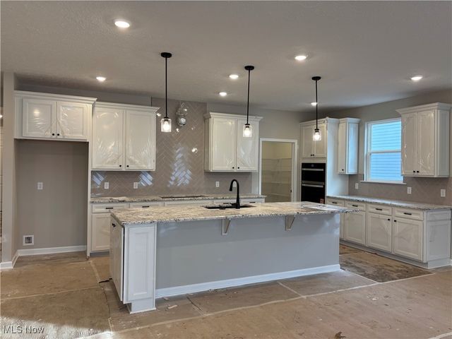 8304 Clydesdale Drive, Mentor, OH 44060