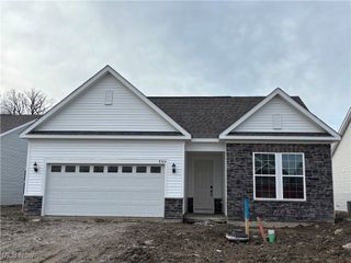 8304 Clydesdale Drive, Mentor, OH 44060