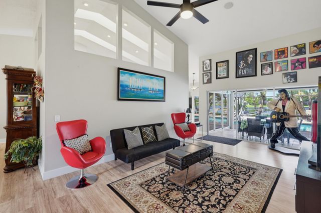 1619 Wiltshire Village Drive, Wellington, FL 33414
