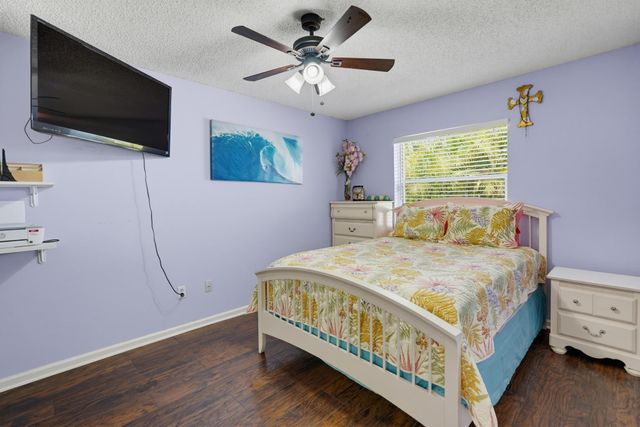 1619 Wiltshire Village Drive, Wellington, FL 33414