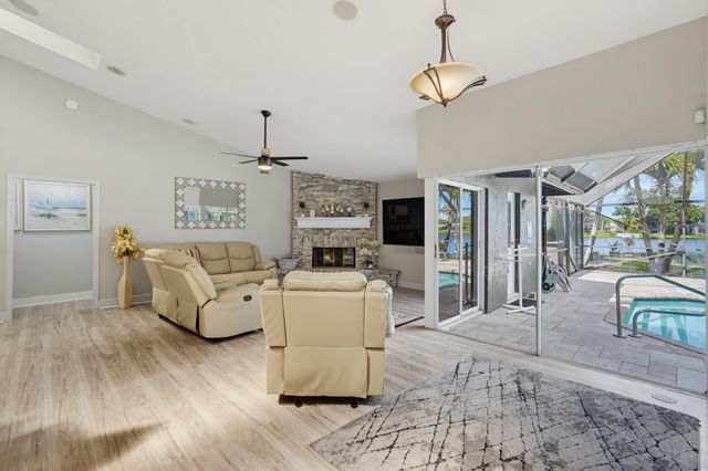 1619 Wiltshire Village Drive, Wellington, FL 33414