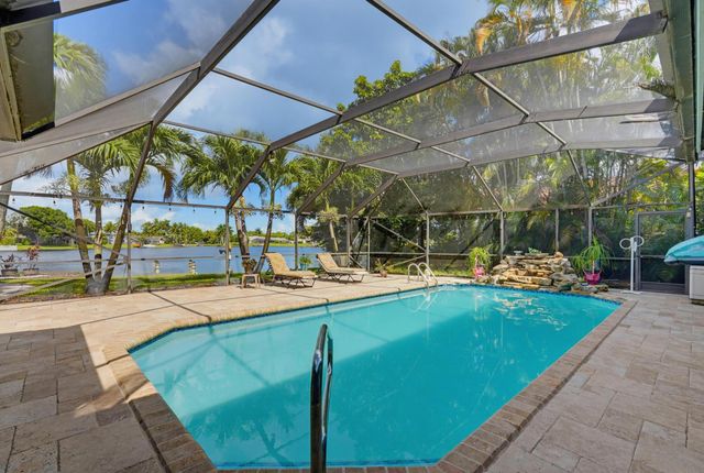 1619 Wiltshire Village Drive, Wellington, FL 33414