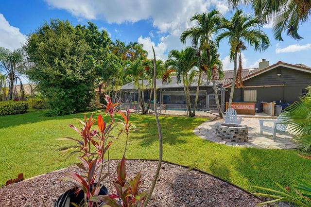 1619 Wiltshire Village Drive, Wellington, FL 33414