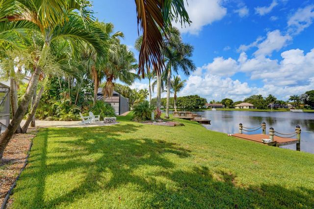 1619 Wiltshire Village Drive, Wellington, FL 33414