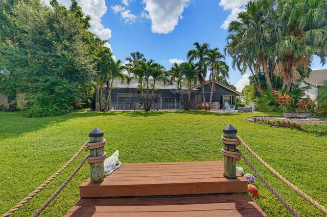 1619 Wiltshire Village Drive, Wellington, FL 33414
