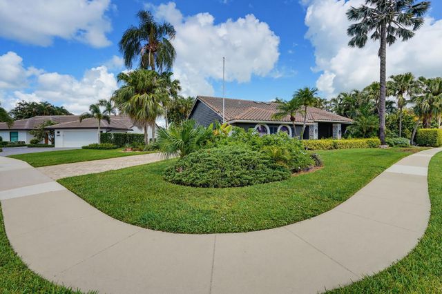 1619 Wiltshire Village Drive, Wellington, FL 33414