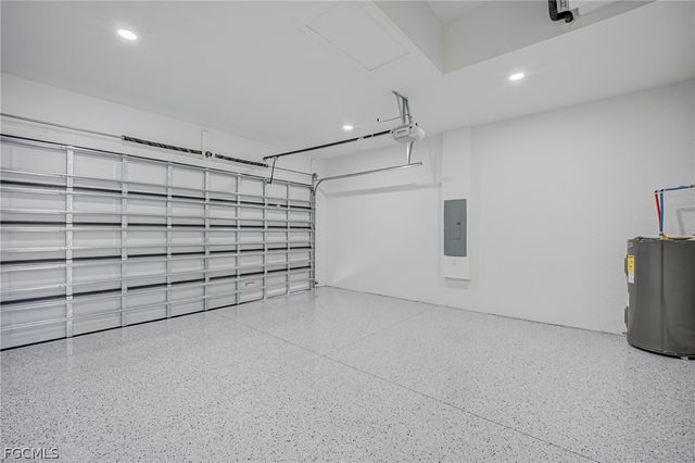 1927 Redmont AVE, Lehigh Acres, FL 33972