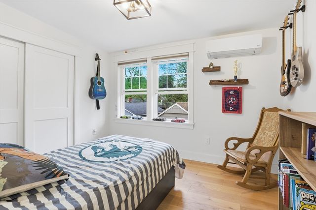 80 Concord St, Maynard, MA 01754